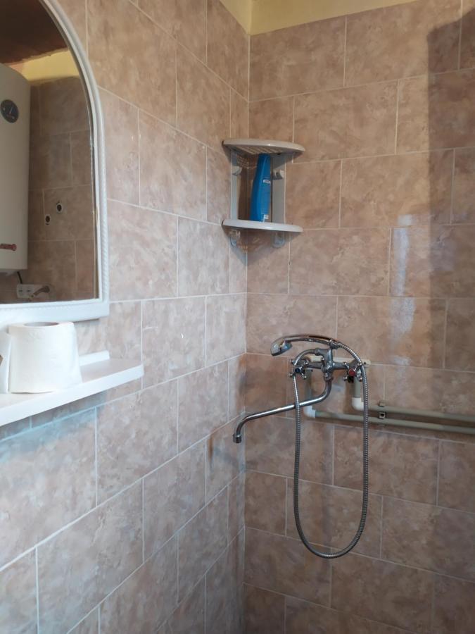 Студия В Центре Сухума Szuhumi Kültér fotó